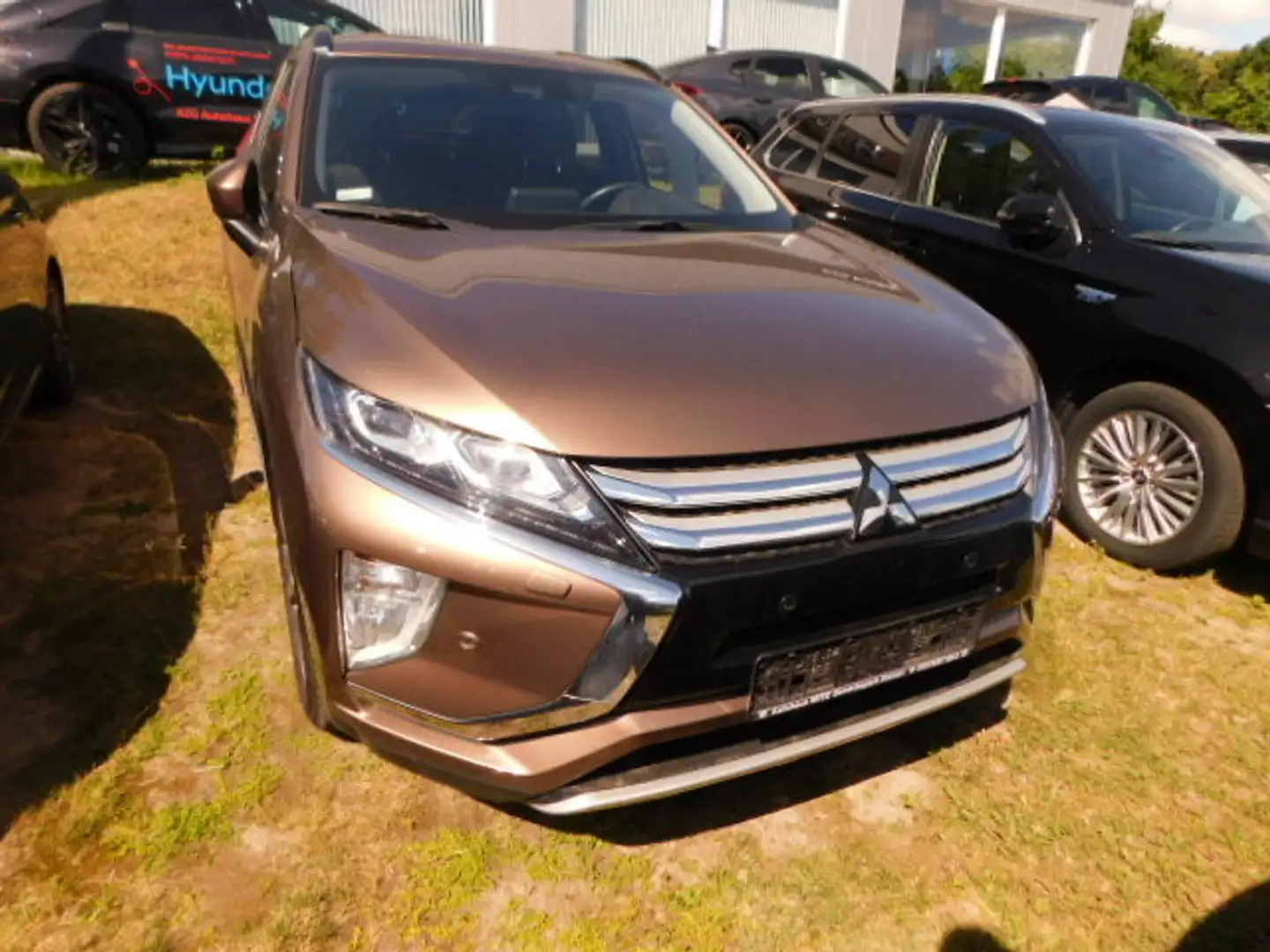 Mitsubishi Eclipse Cross Intro Edition 2WD Коричневий - 1