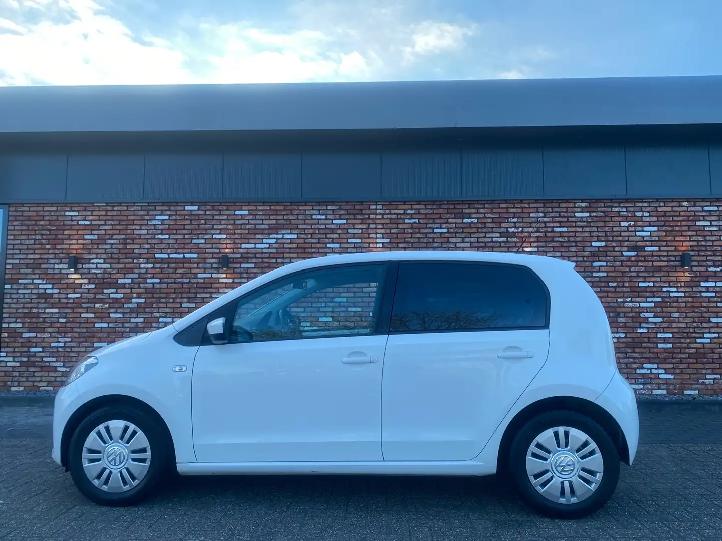 Volkswagen up! 1.0 move up! BlueMotion 5deurs Electr Pakket! Wit - 2
