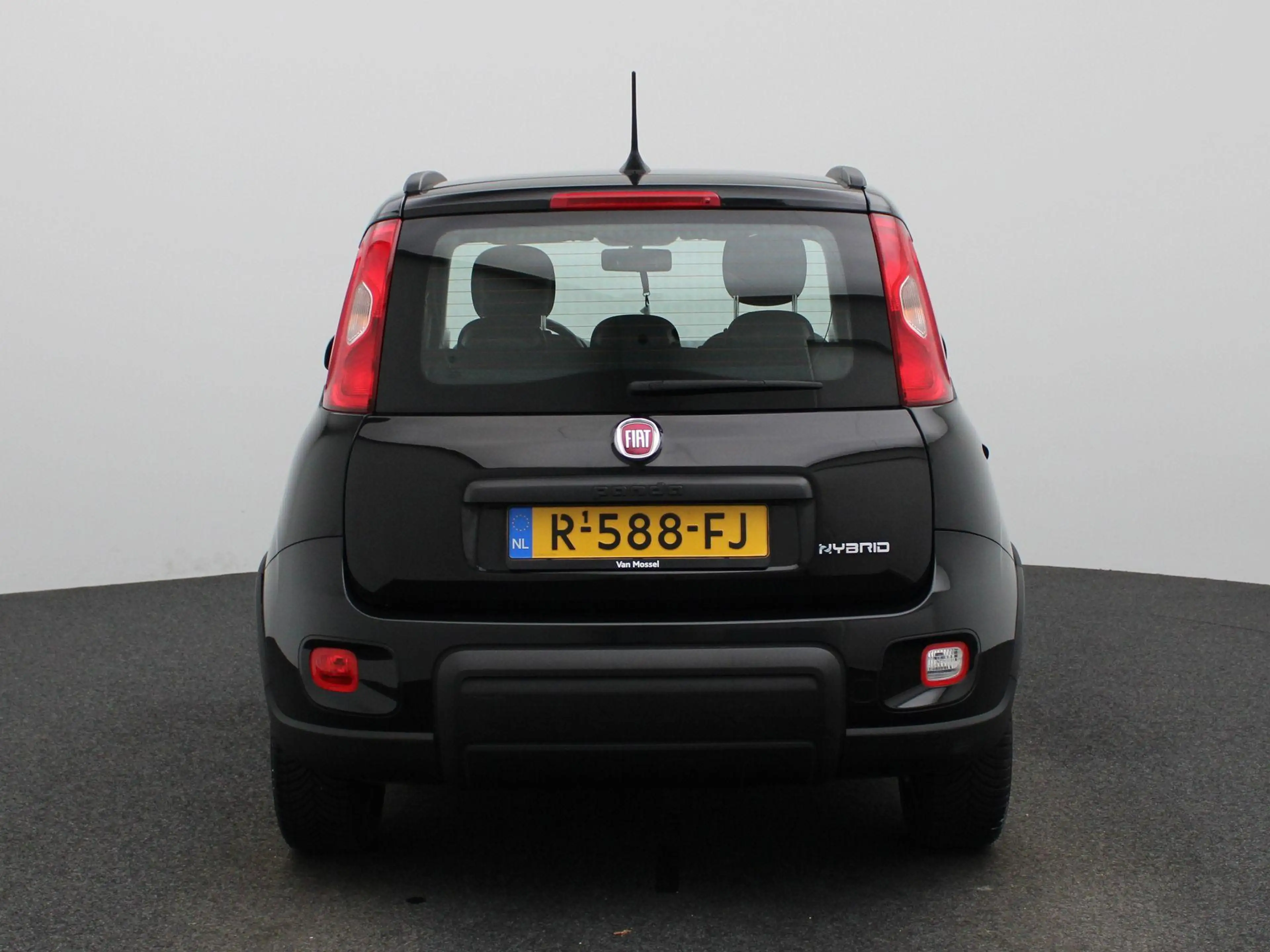Fiat Panda 1.0 Hybrid City Life | BLUETOOTH | DAB RADIO | AIR — photo 5