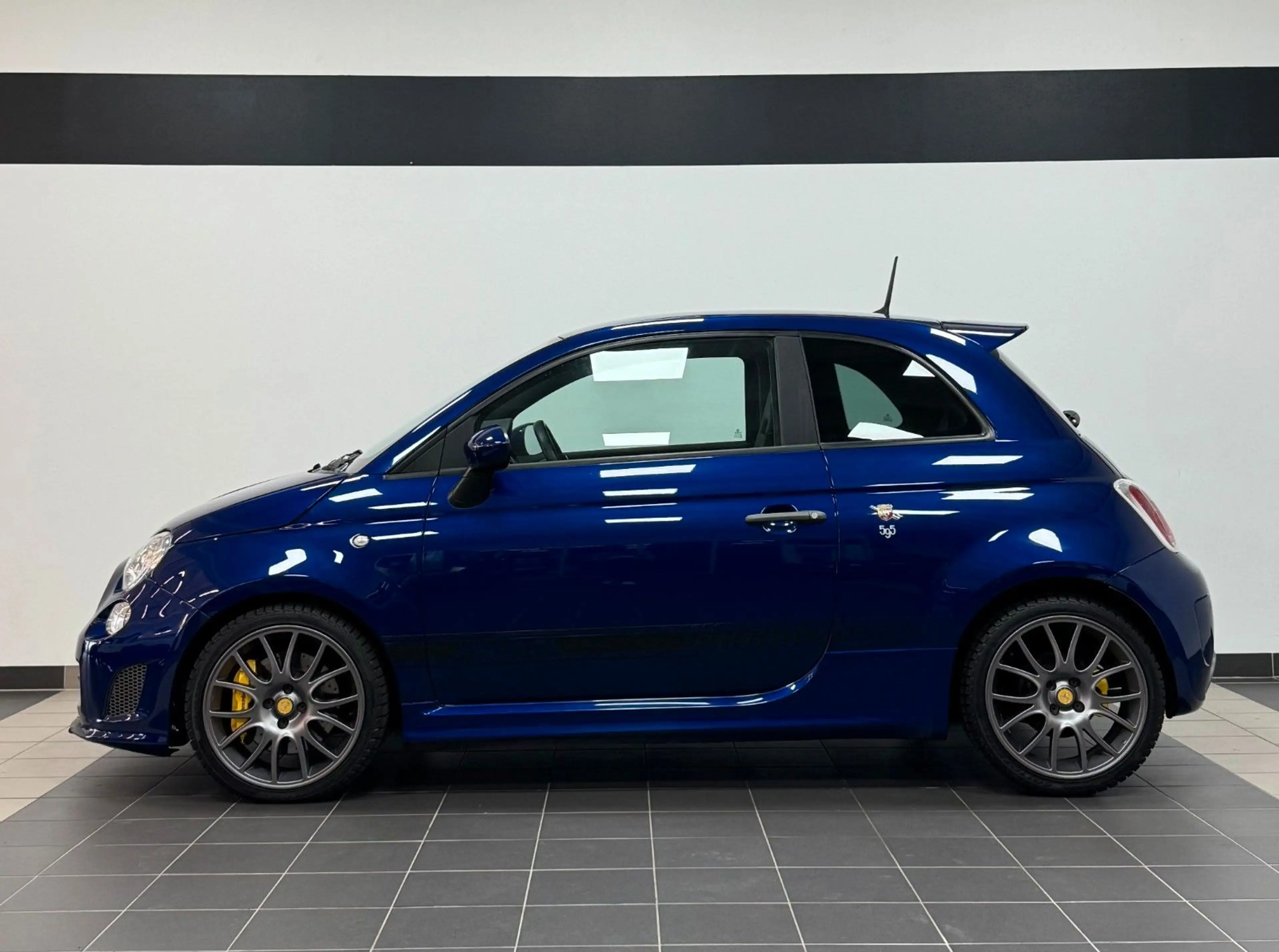 Abarth 500 595 Competizione — photo 3