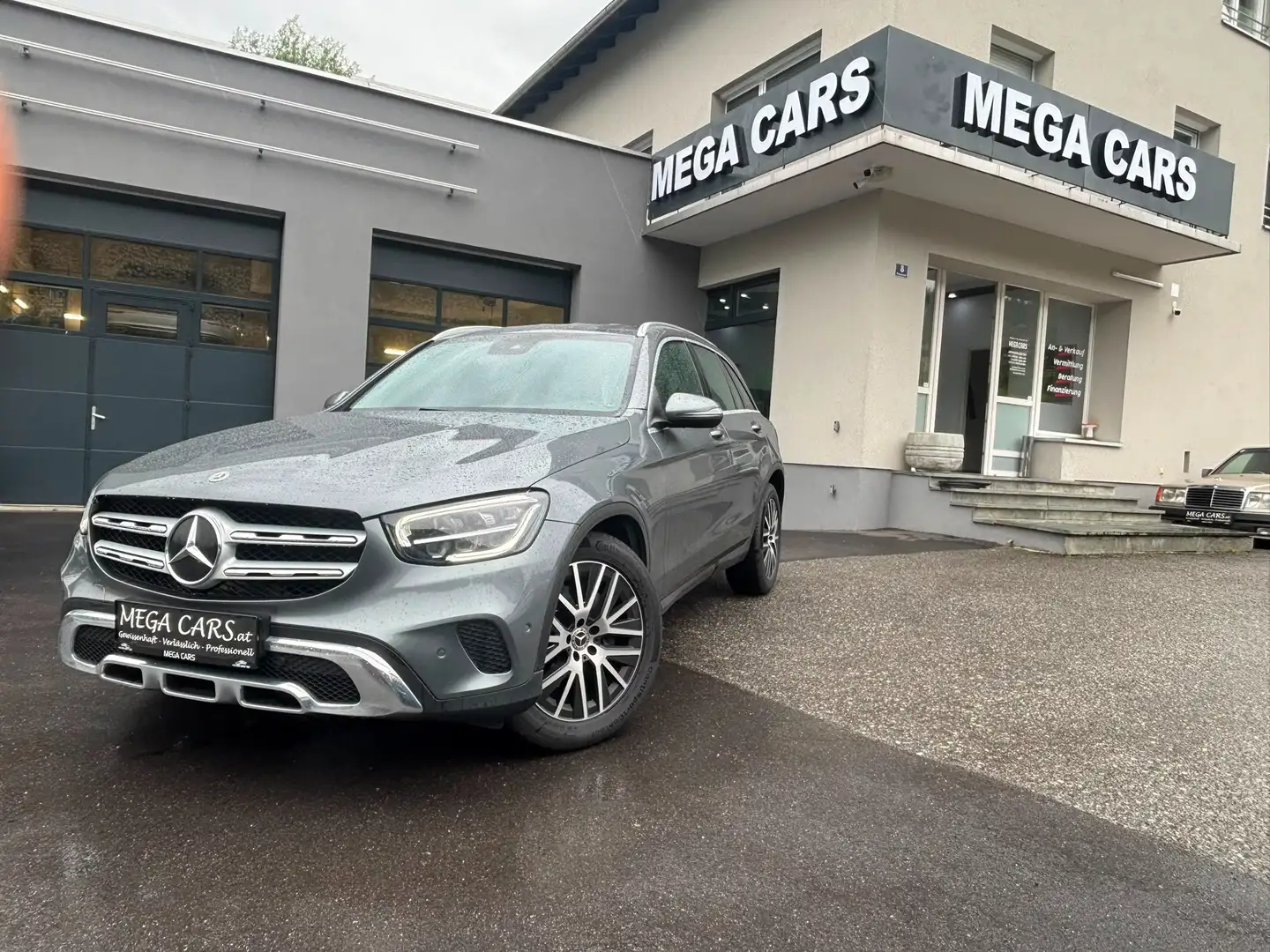 Mercedes-Benz GLC 300 GLC 300 d 4Matic (253.919) Grau - 1