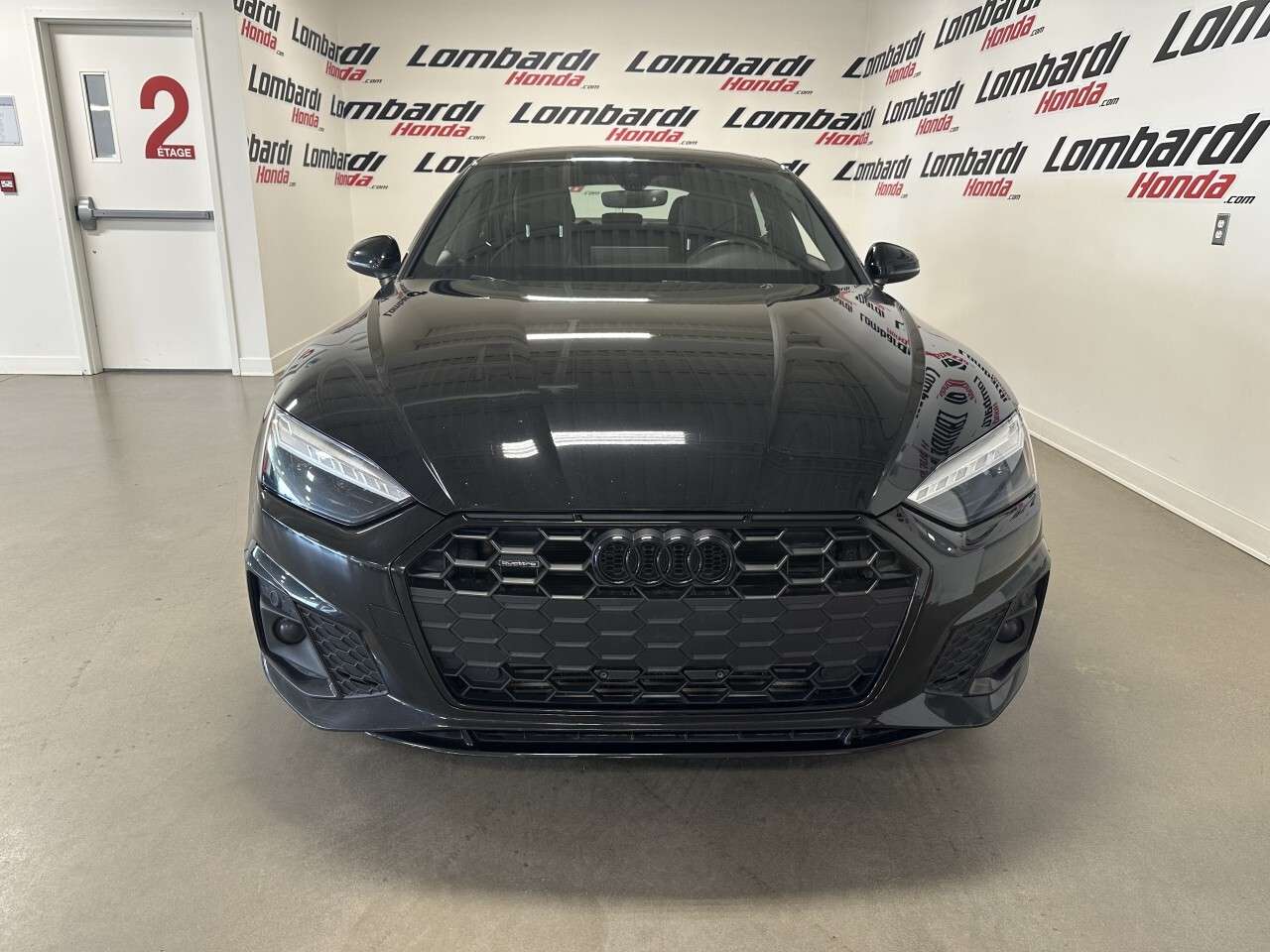 2022 Audi A5 Progressiv 45 TFSI quattro alt 3