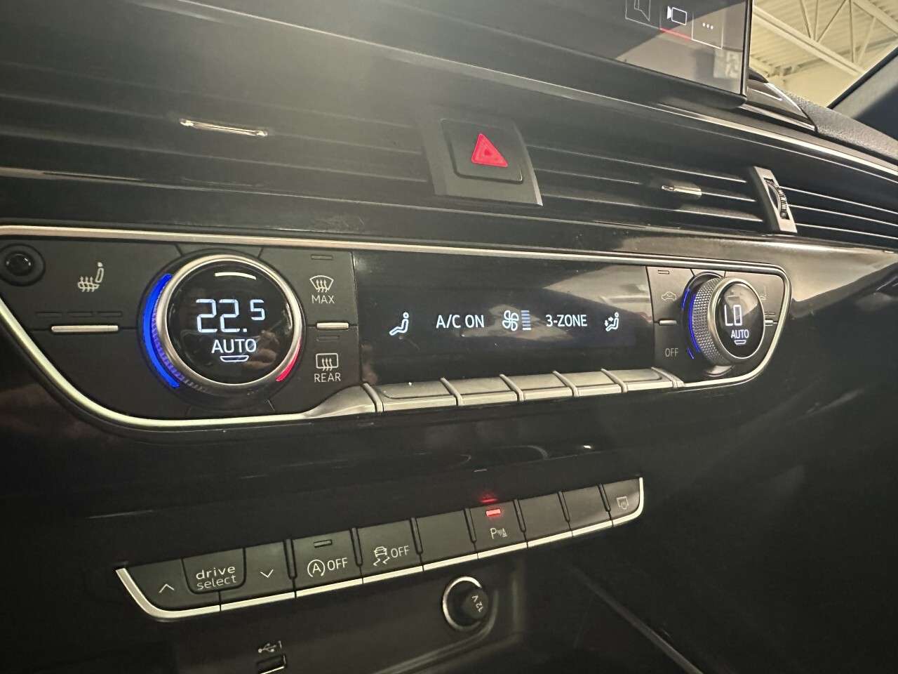 2022 Audi A5 Progressiv 45 TFSI quattro thumb 17