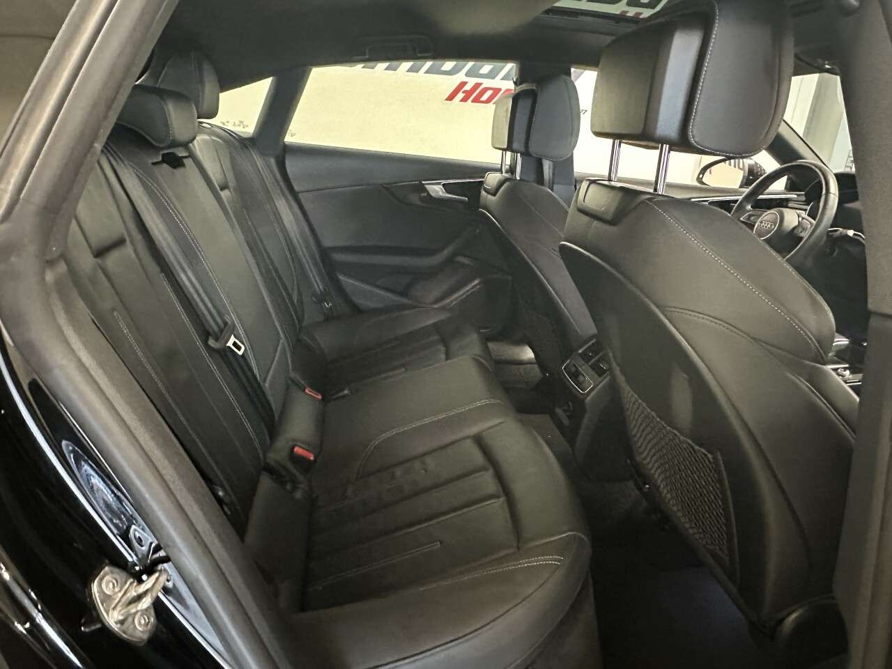 2022 Audi A5 Progressiv 45 TFSI quattro thumb 22
