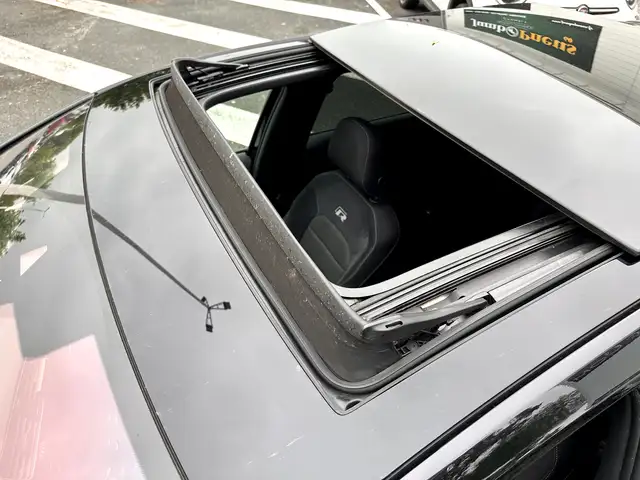 Volkswagen Golf view 24