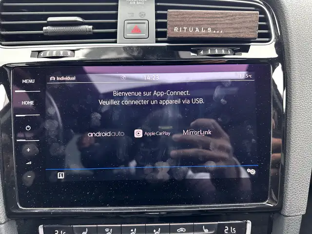 Volkswagen Golf view 15