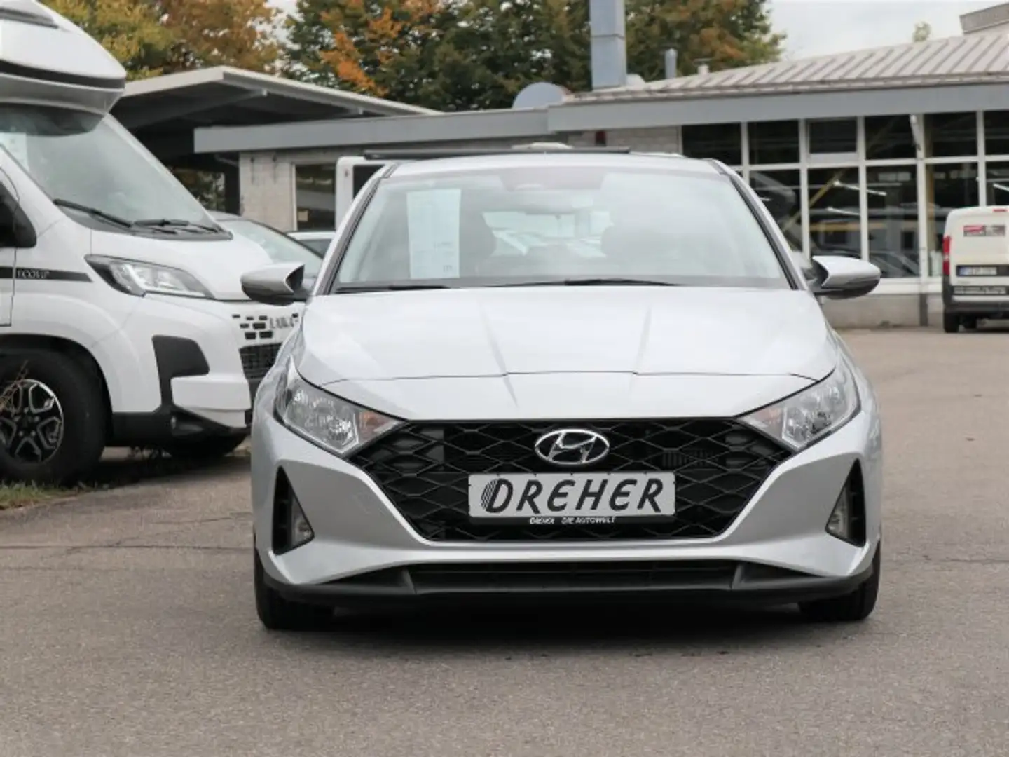 Hyundai i20 i20 1.0 T-GDI Select Klima/BC/eFH./PDC/Sitzhzg. Silber - 2