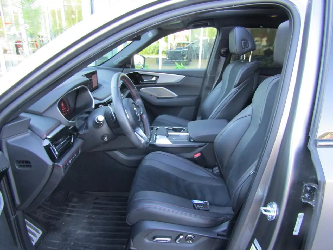 Acura MDX снимка Acura MDX