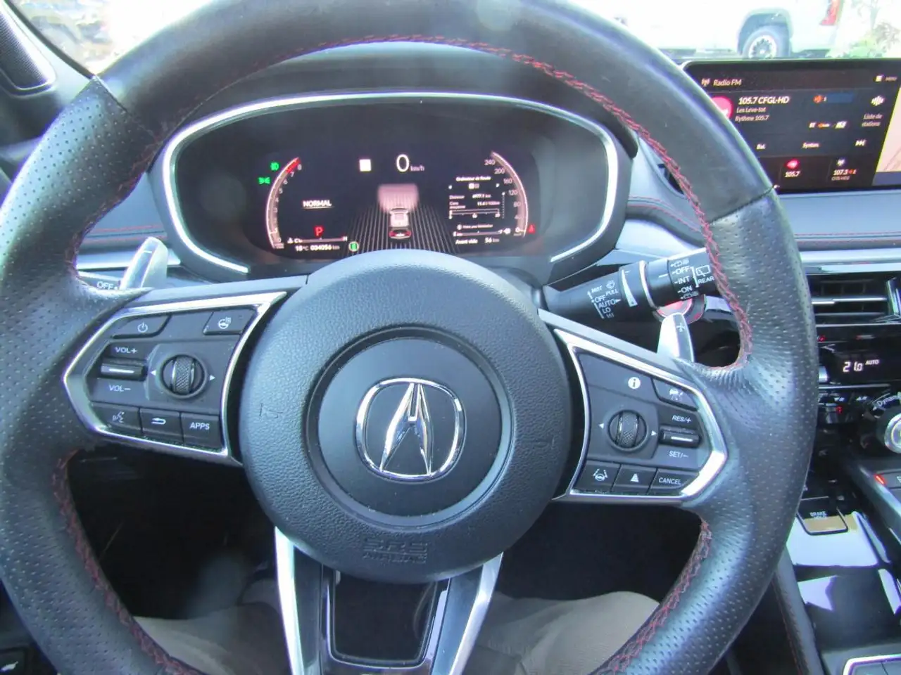 Acura MDX снимка Acura MDX