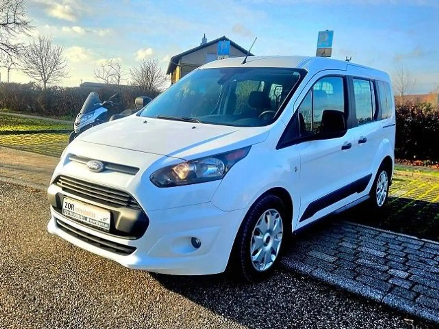 Ford Transit Connect Kombi Trend *Hu/Au neu*5 Sitzer*Klima*1.Hand* Blanc - 1