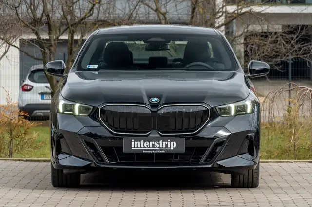 BMW M view 2