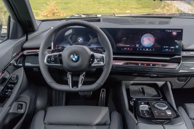 BMW M view 14