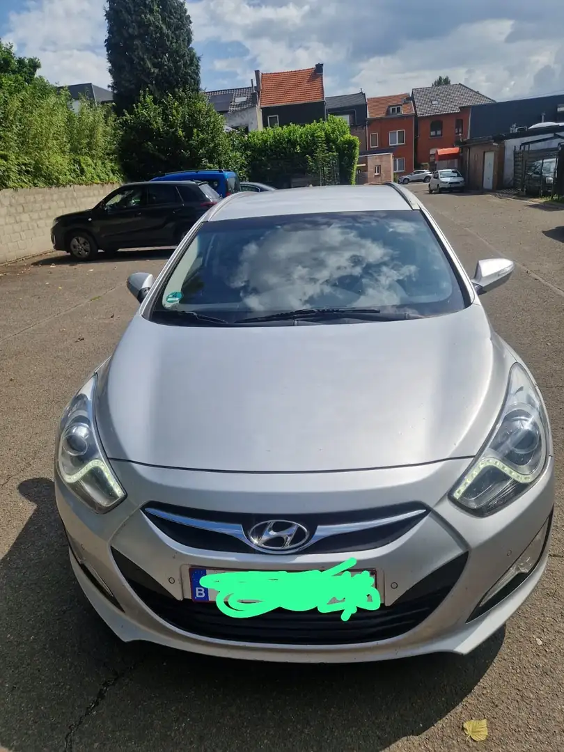 Hyundai i40 SW 1.7 CRDi Blue Drive - 1