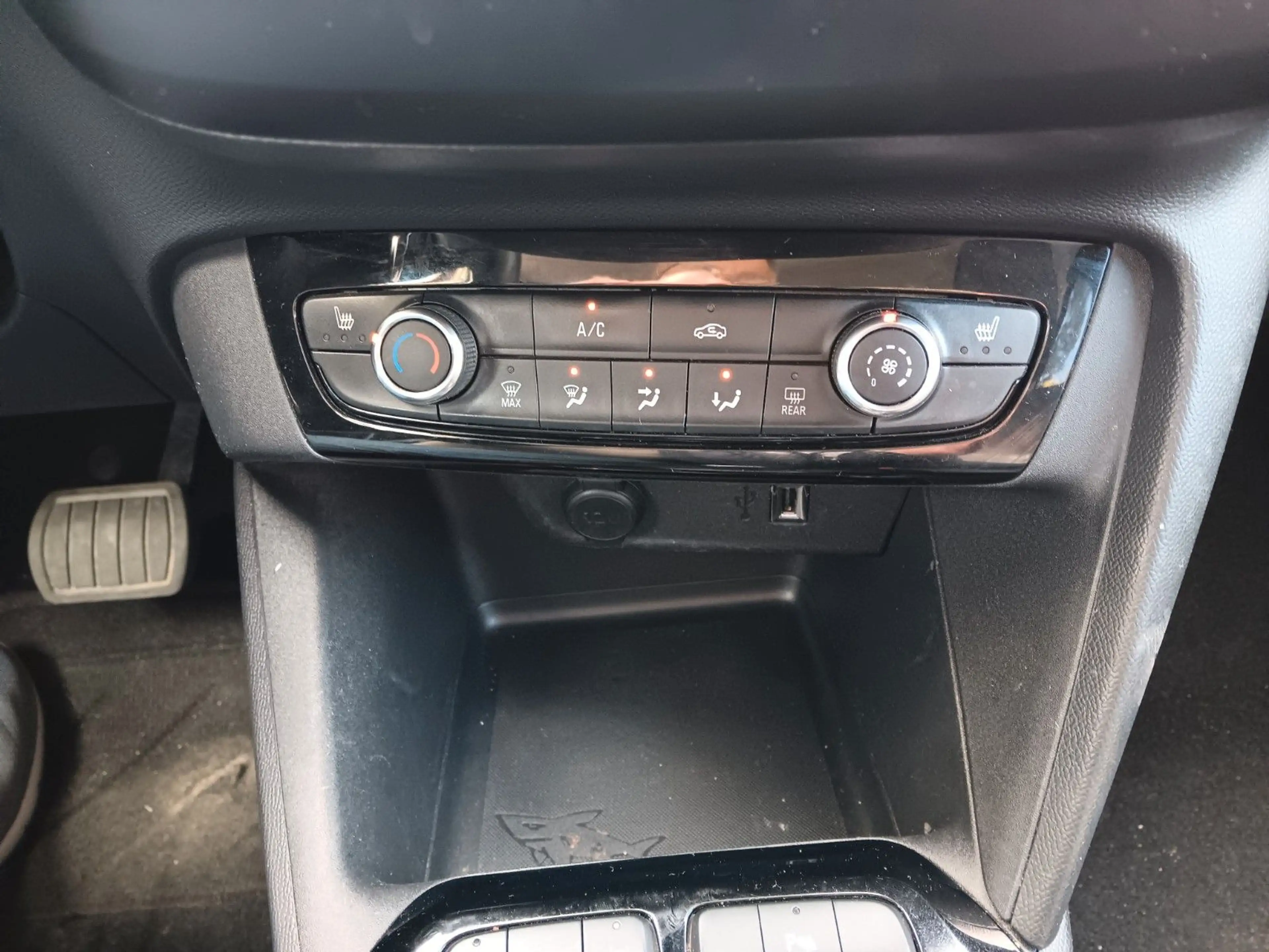Opel Corsa F Elegance Automatic LED Klima Sitzheizung — photo 12