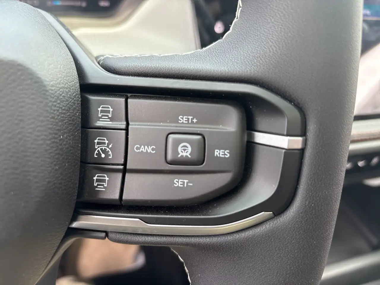 Jeep Cherokee снимка Jeep Cherokee