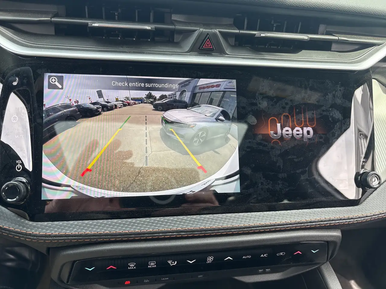 Jeep Cherokee снимка Jeep Cherokee
