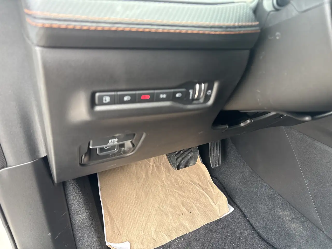 Jeep Cherokee снимка Jeep Cherokee