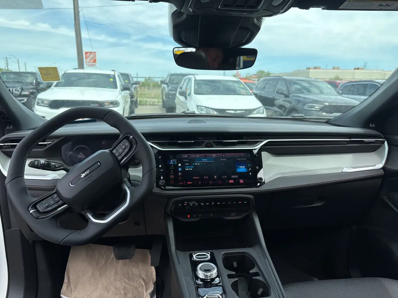 Jeep Cherokee снимка Jeep Cherokee