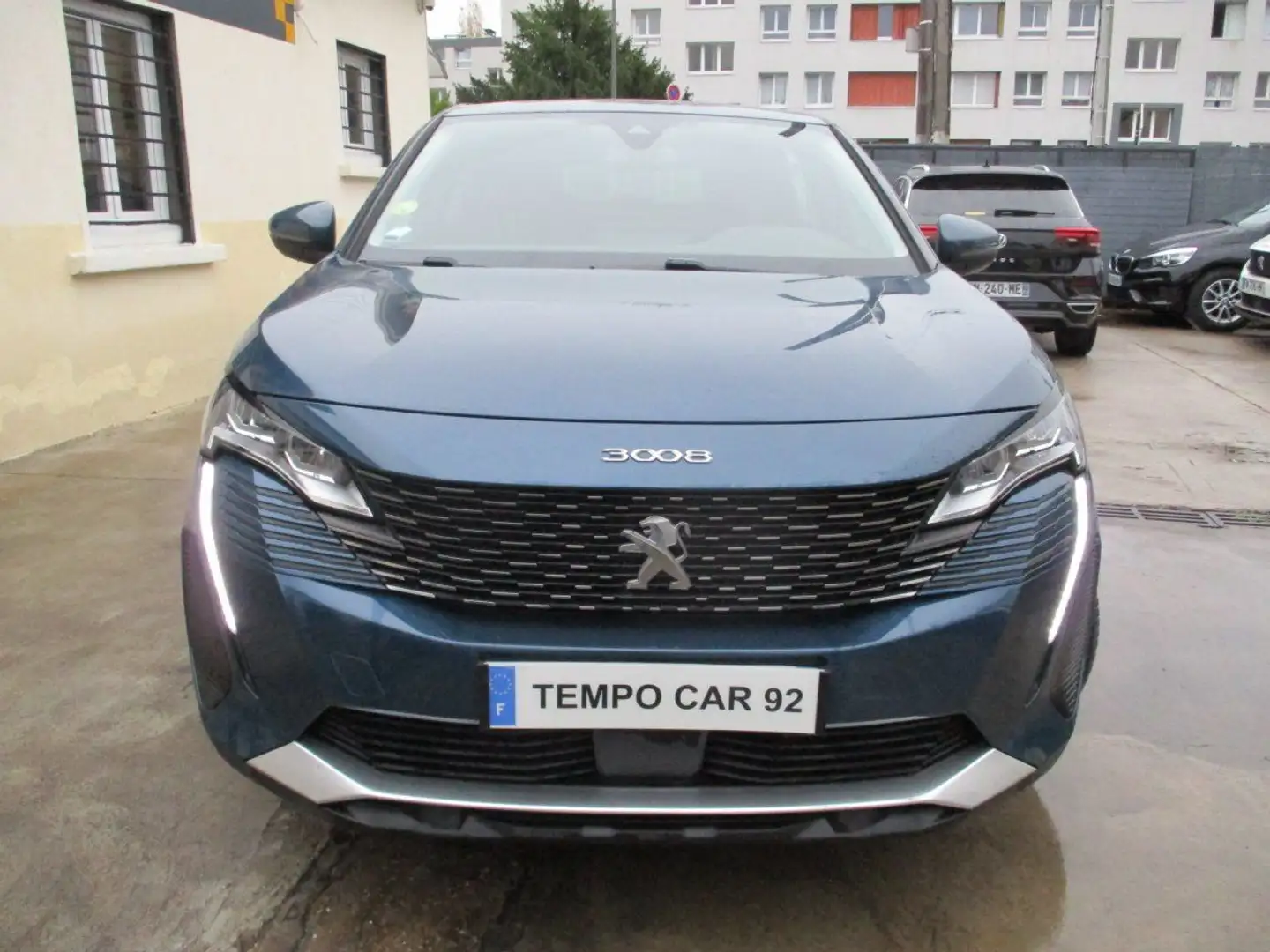 Peugeot 3008 BUSINESS BlueHDi 130ch SetS EAT8 Active Business Bleu - 2