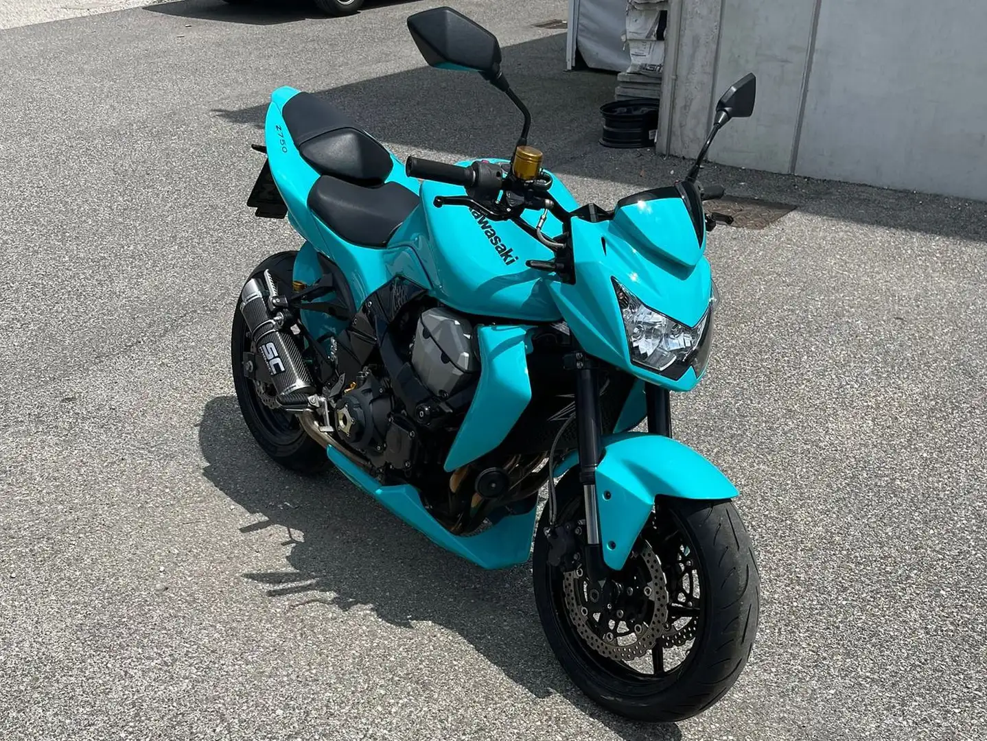 Kawasaki Z 750 Depotenziata a libretto 25kw per patente a2 Blu/Azzurro - 2