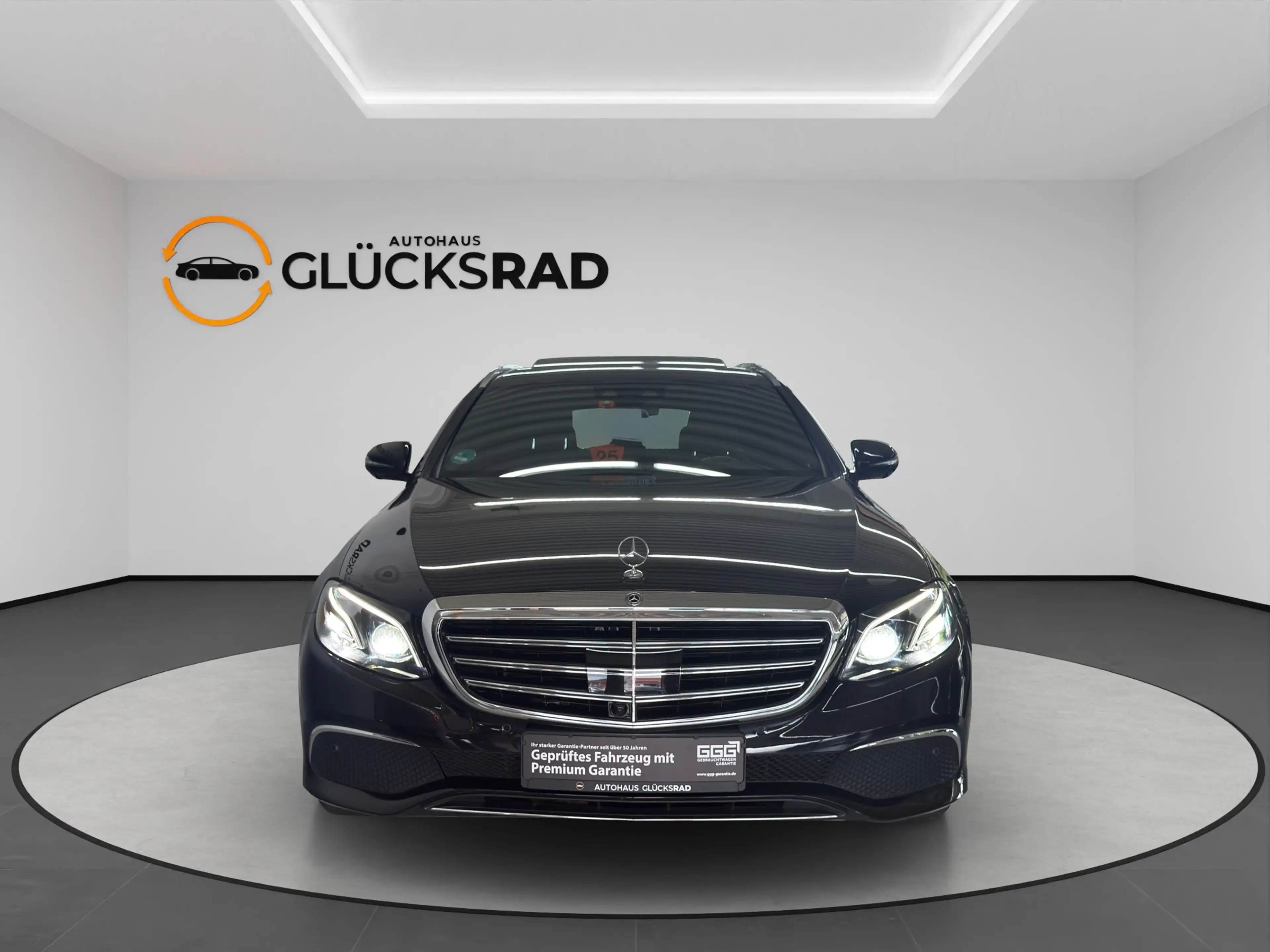 Mercedes-Benz E 450 E 450 4Matic 360° Kam HUD Leder ACC AHK — photo 2