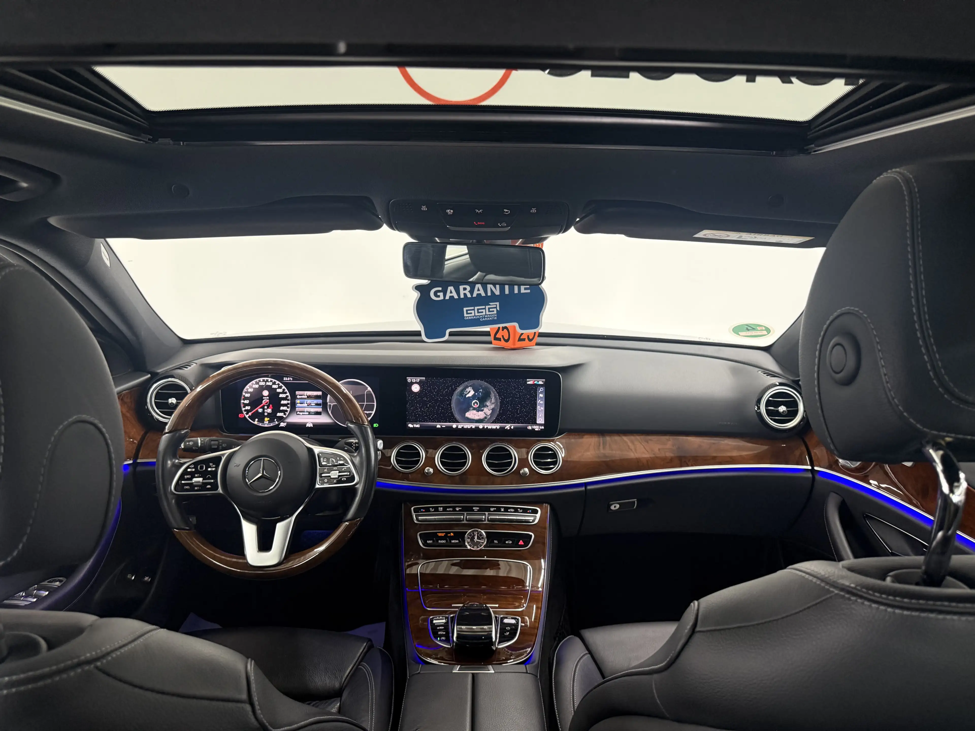 Mercedes-Benz E 450 E 450 4Matic 360° Kam HUD Leder ACC AHK — photo 5
