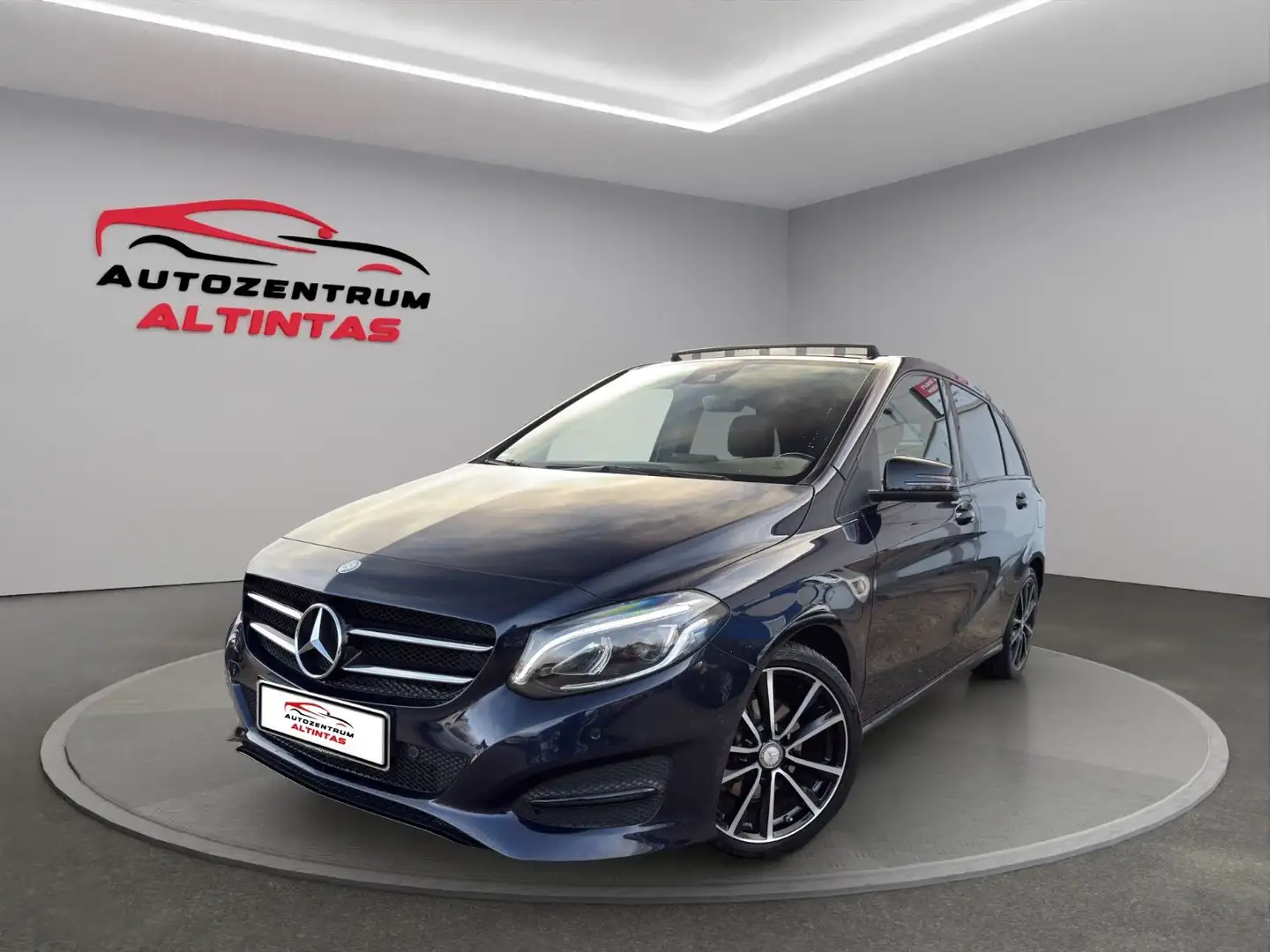 Mercedes-Benz B 200 CDI*AUTOM.*PANO*NAVI*LED*RFK*STANDH.*LEDER Blauw - 1