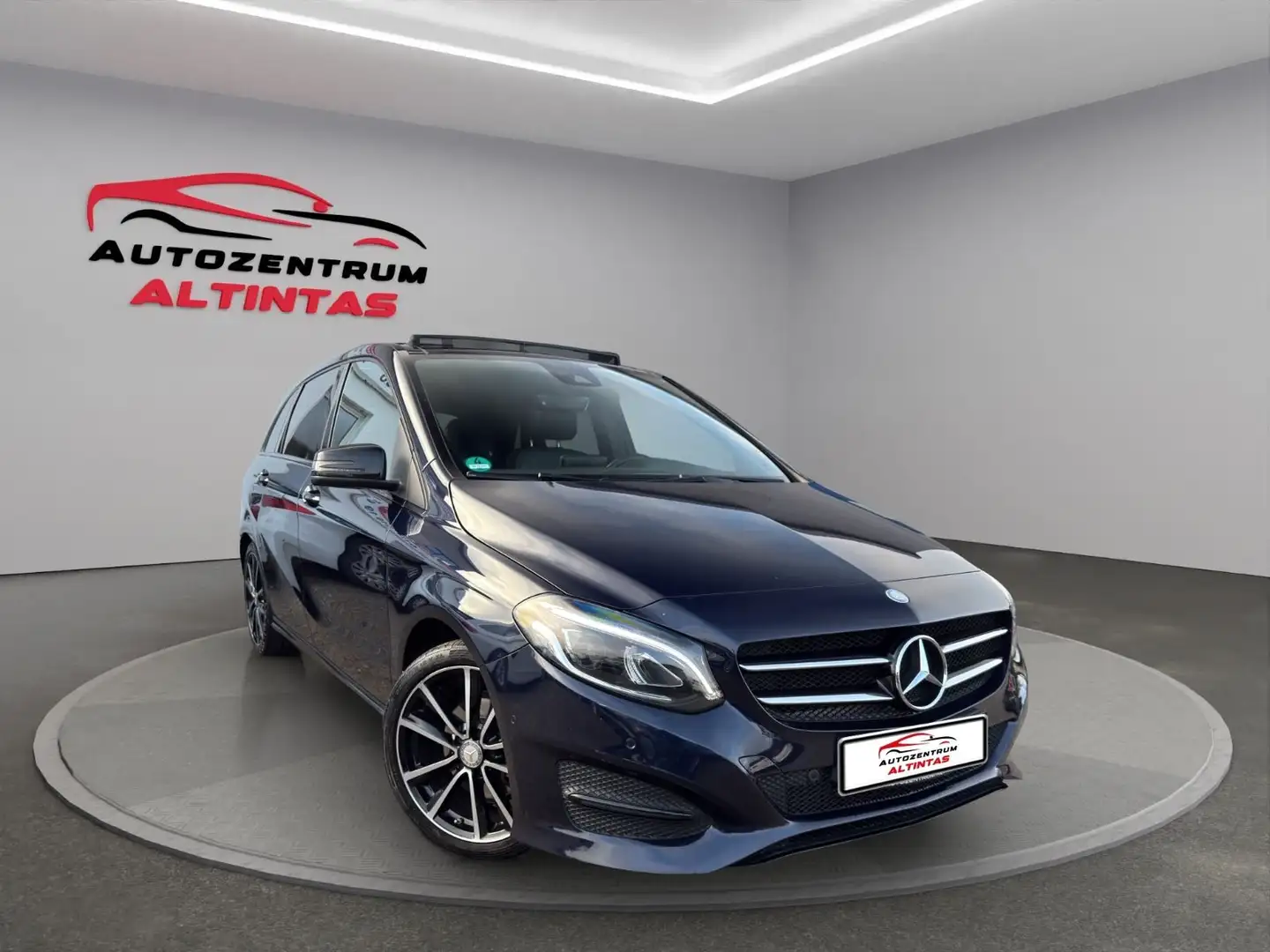 Mercedes-Benz B 200 CDI*AUTOM.*PANO*NAVI*LED*RFK*STANDH.*LEDER Blauw - 2