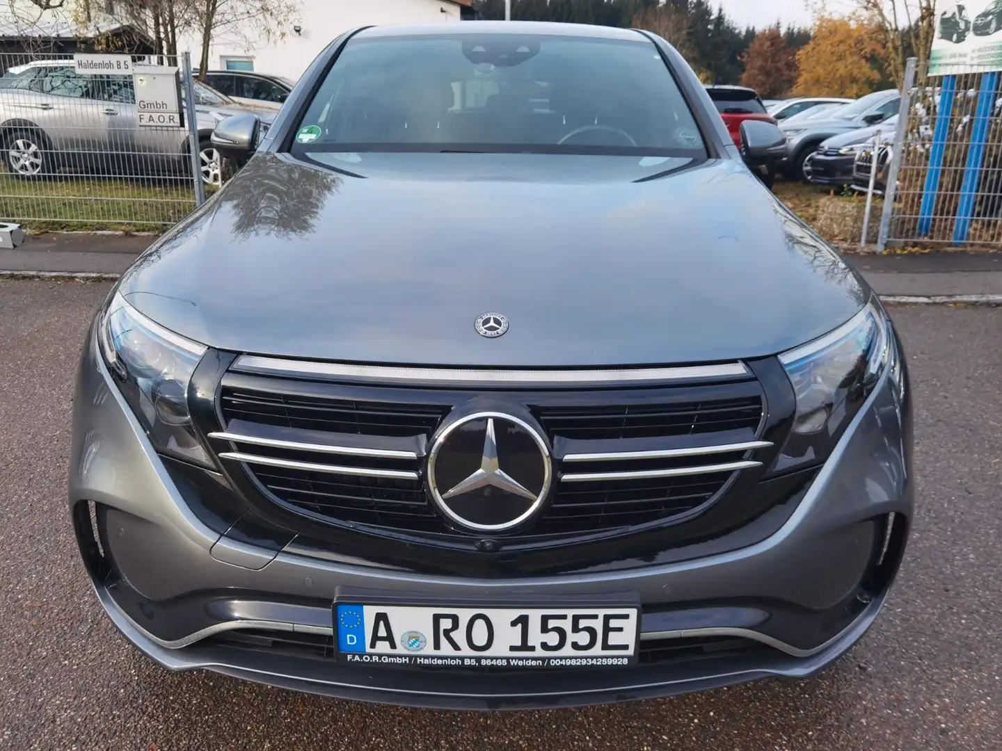 Mercedes-Benz EQC 400 -Klasse EQC 400 4Matic Grau - 2