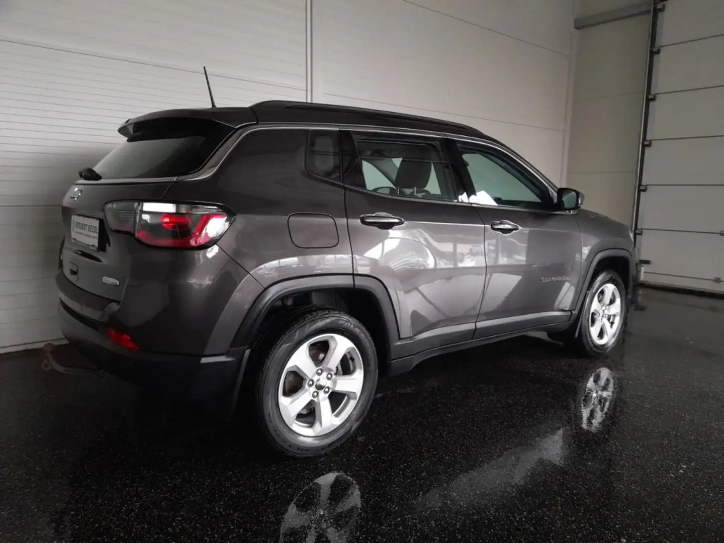 Jeep Compass LONGITUDE 4x4 2,0 Aut *ANHÄNGEVORR / TEMPOMAT / PDC / SHZG / 2 ZONEN KLIMA* Grau - 2