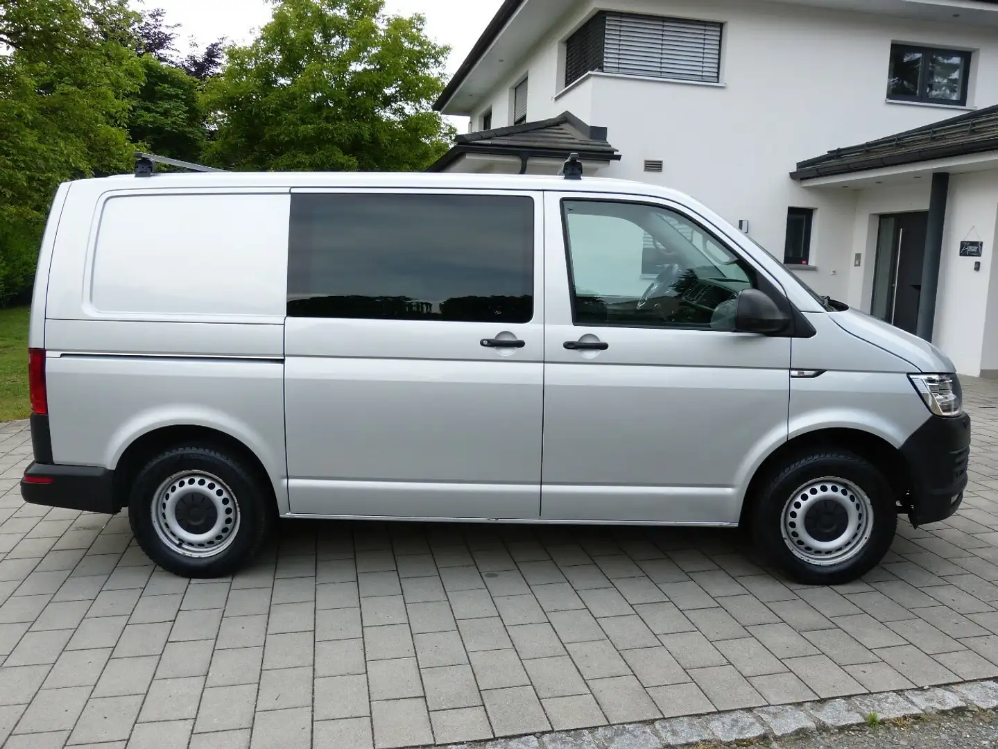 Volkswagen T6 Transporter Kasten 2.0 TDI[KLIMA/NAVI/PDC/AHK Silber - 2