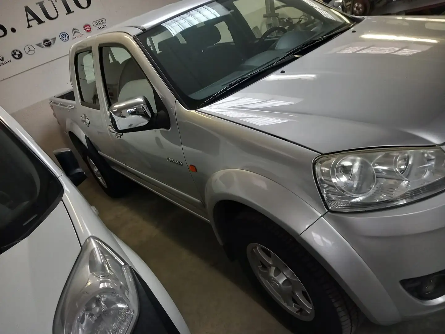 Great Wall Steed Steed5+DC+2.4+Super+Luxury+Gpl+4x4+FL Argintiu - 2