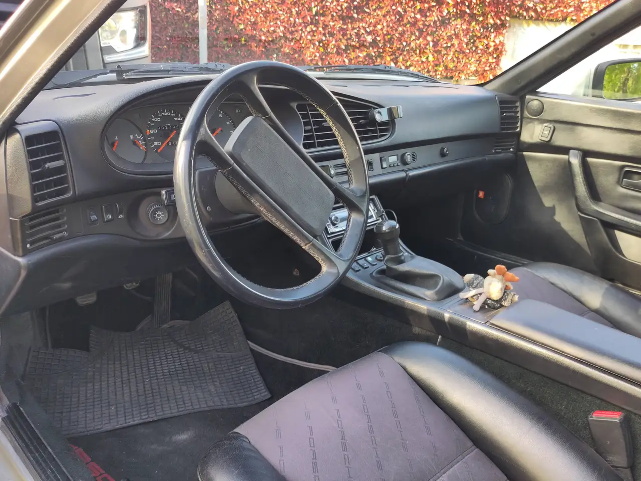 Porsche 944 Coupe 2.5, foto 4