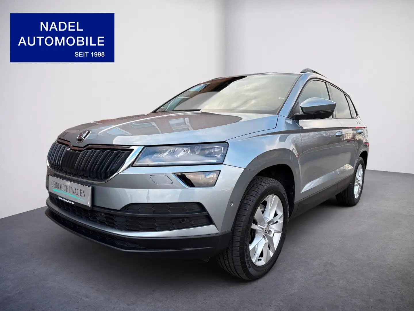 Skoda Karoq Style 4x4/Klima/Navi/FSE/SHZ/LHZ/USB/LED Gris - 1