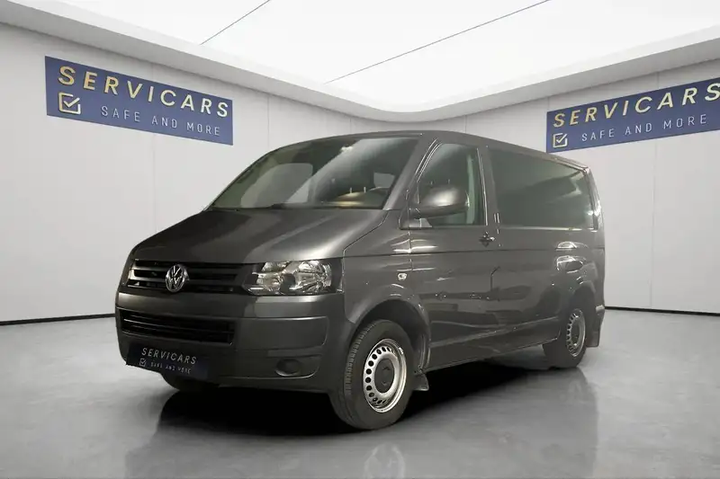 Volkswagen T5 Transporter @SERVICARS AUDERGHEM Volkswagen T5 Transporter 1.9 TDi / Utilitaire / Manu / Tissu / GAR 12 MOIS