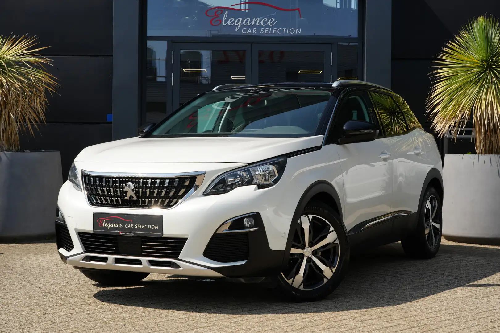Peugeot 3008 1.2 PureTech AGC Allure 130pk AppleCarplay/Stoelve Wit - 1