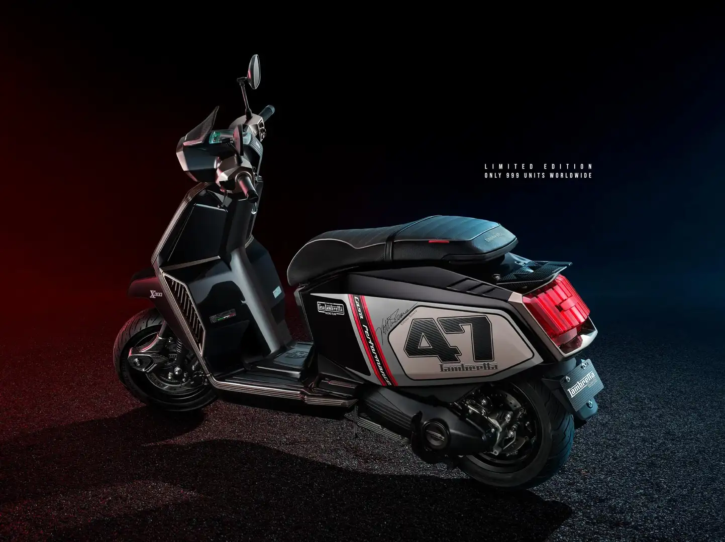 Lambretta X300 "CASA LAMBRETTA" Sondermodell Limitiert Schwarz - 1