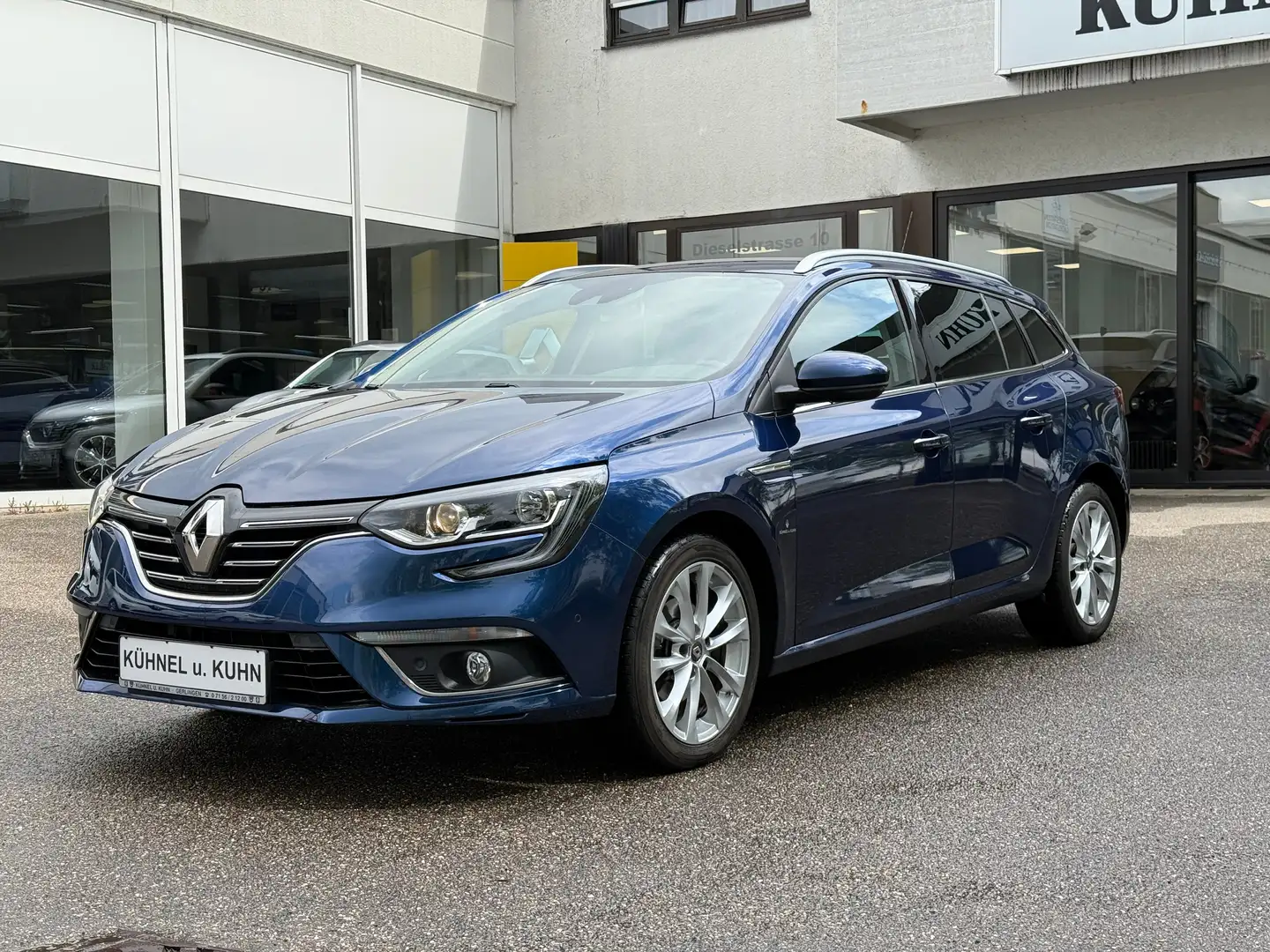 Renault Megane Grand Tour Intens Energy TCe 130 EDC Blue - 1