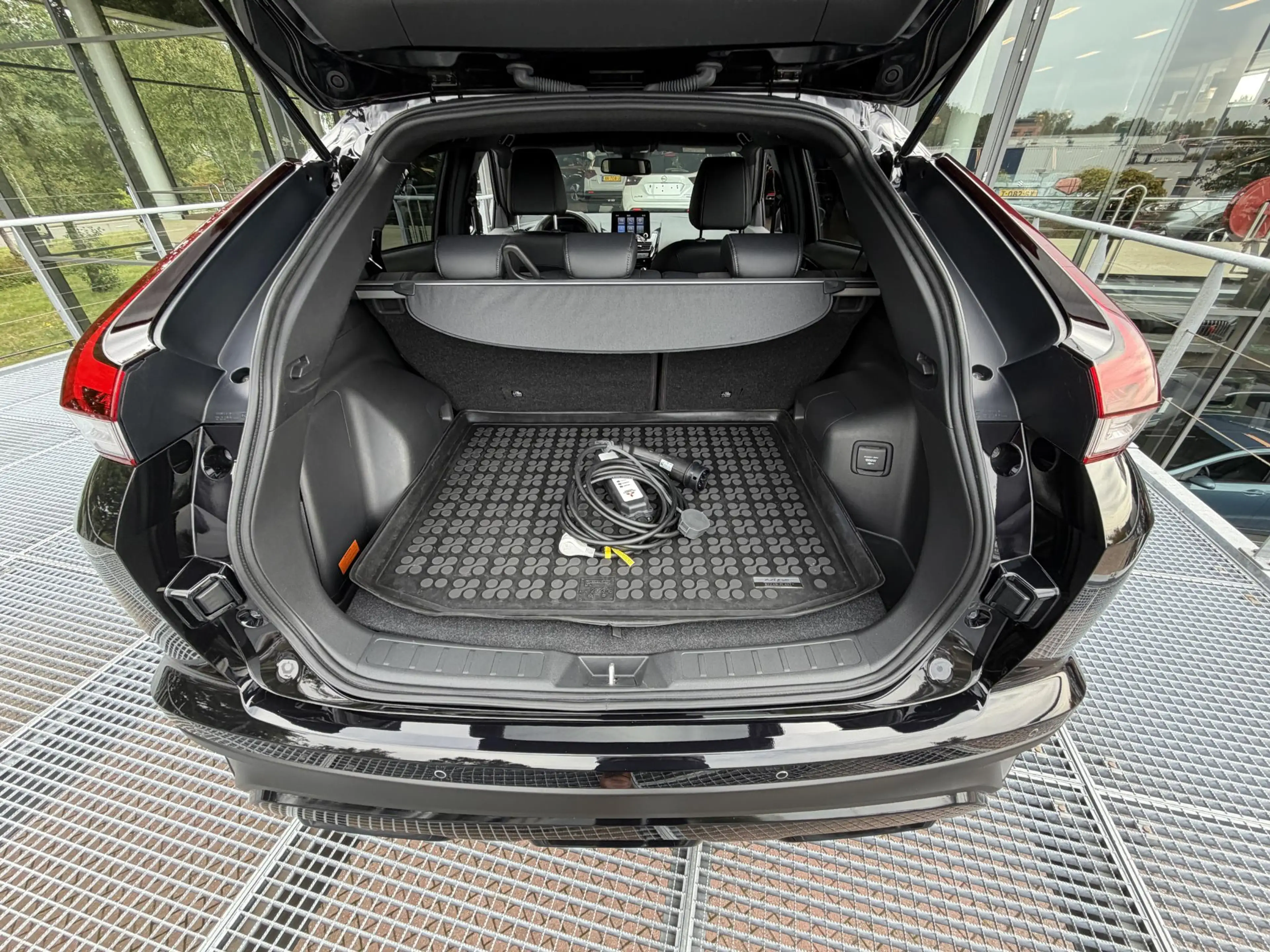 Mitsubishi Eclipse Cross 2.4 PHEV Black Edition | Adaptieve Cruise Control — photo 9