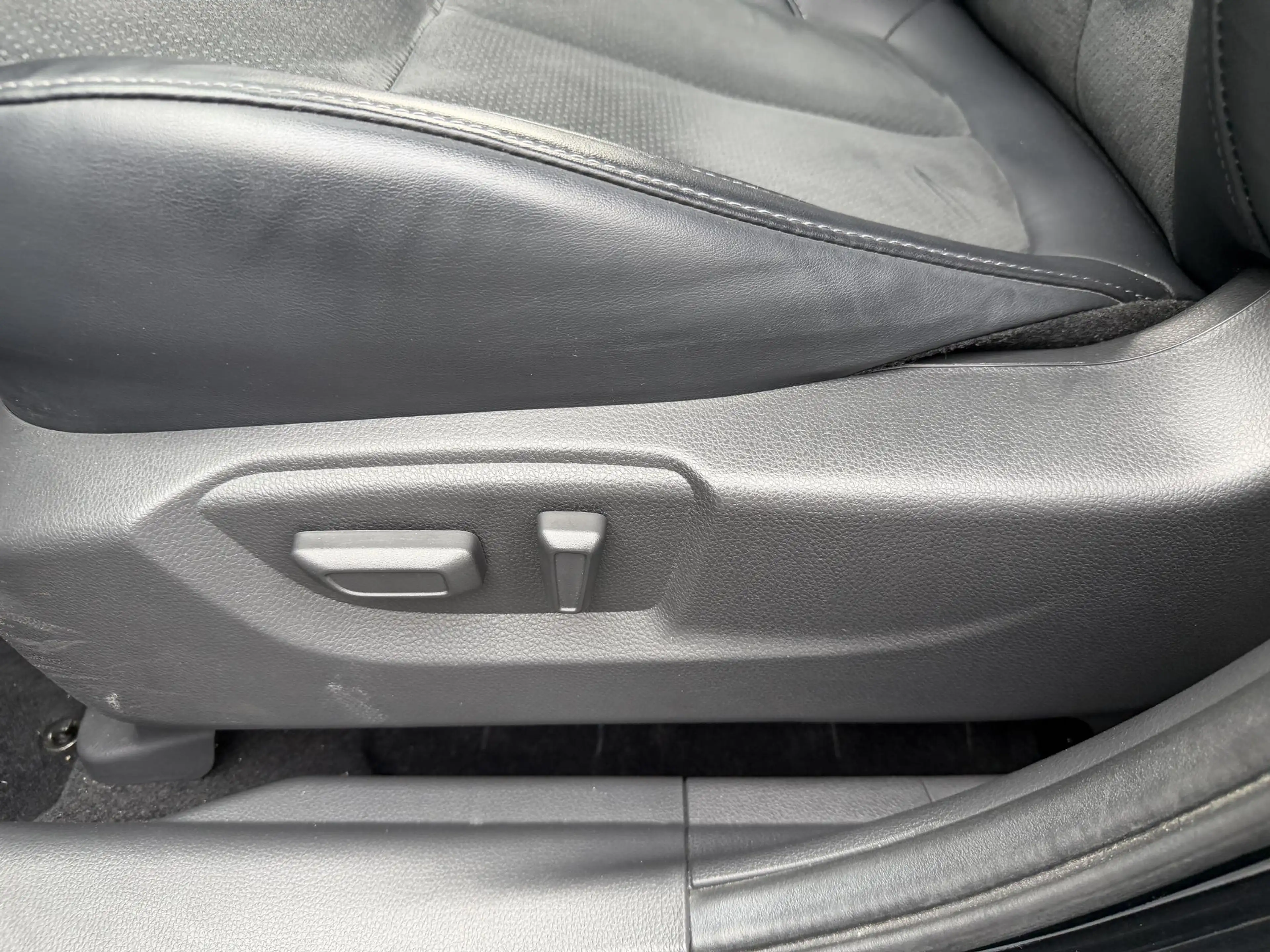 Mitsubishi Eclipse Cross 2.4 PHEV Black Edition | Adaptieve Cruise Control — photo 35