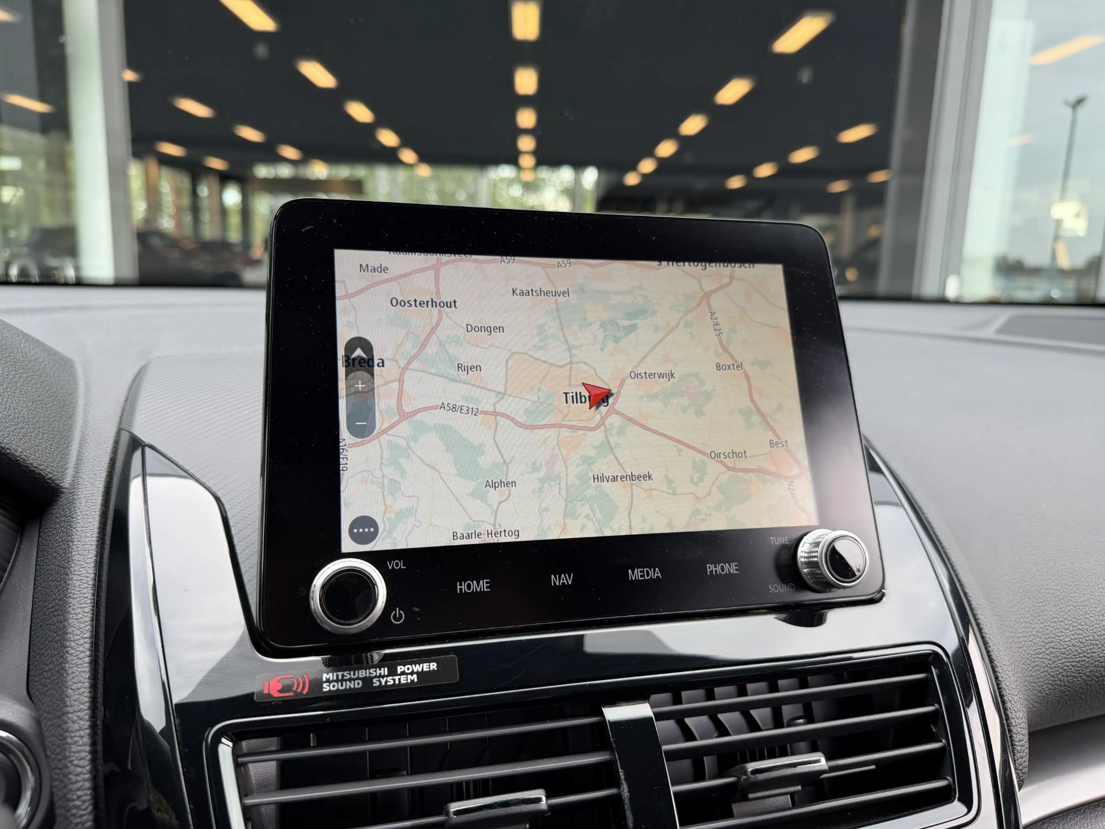 Mitsubishi Eclipse Cross 2.4 PHEV Black Edition | Adaptieve Cruise Control — photo 11