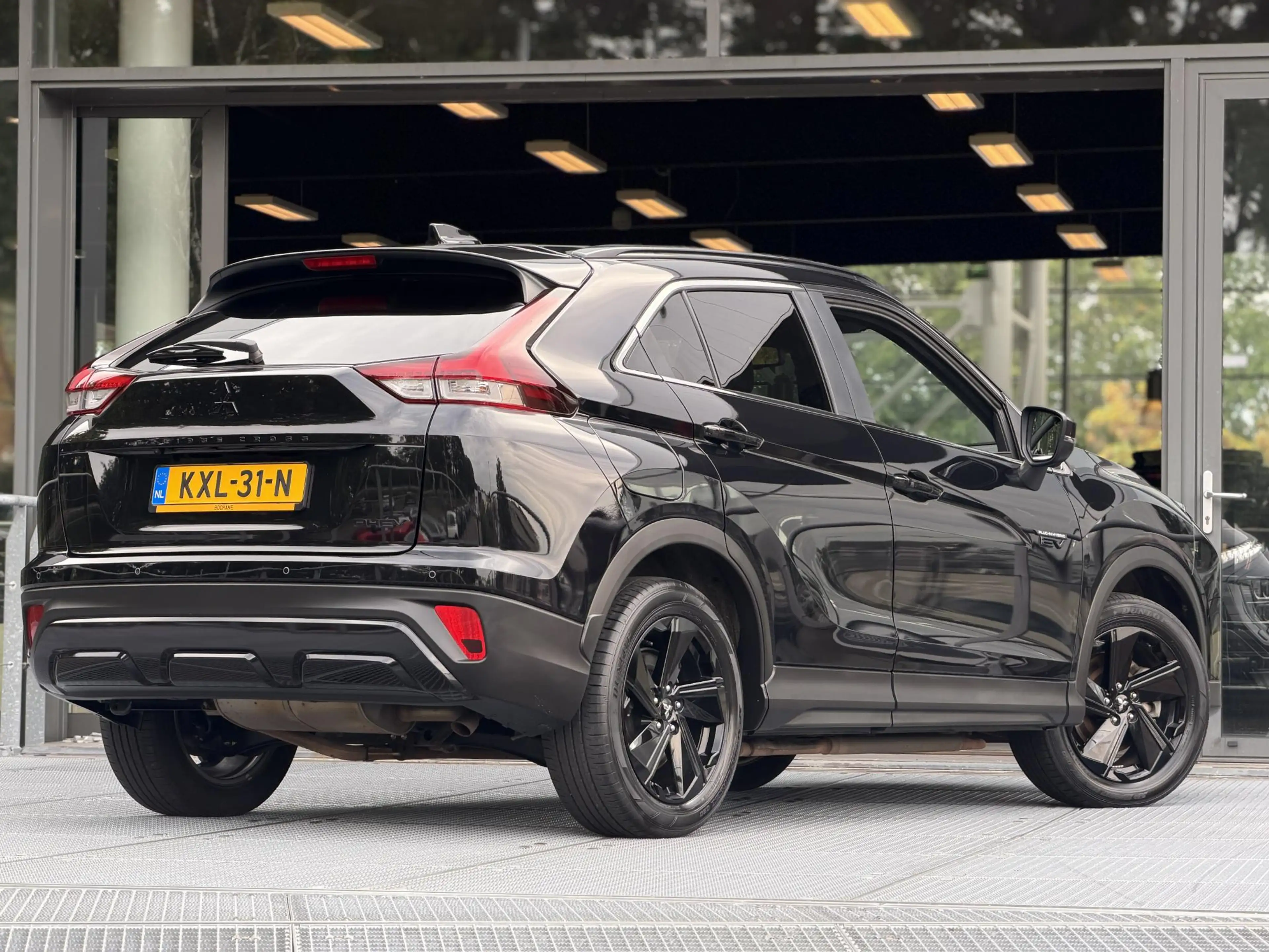 Mitsubishi Eclipse Cross 2.4 PHEV Black Edition | Adaptieve Cruise Control — photo 2