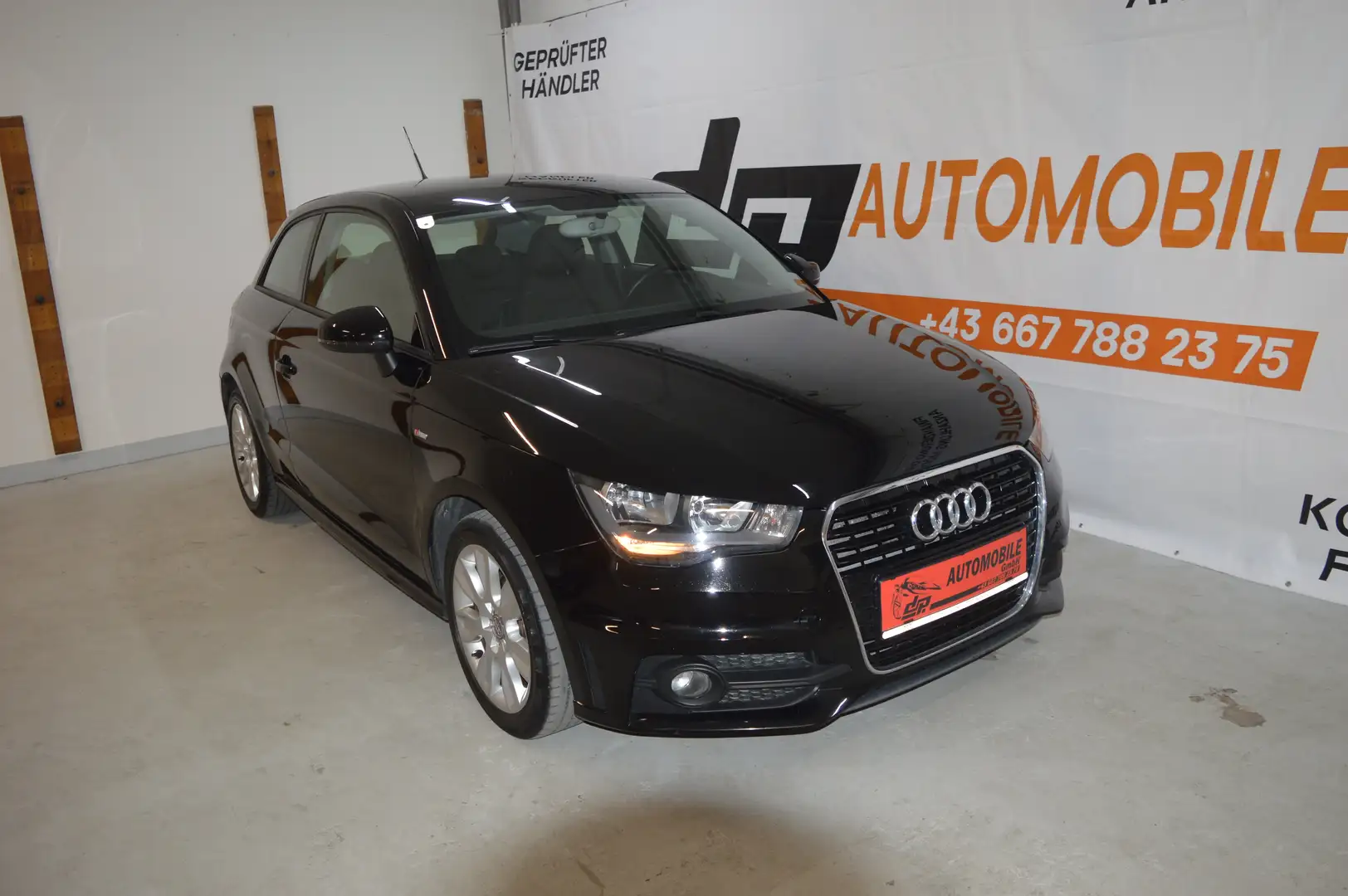 Audi A1 1,2 **S-Line**Pickerl 10/26**Serviceheft** Schwarz - 1