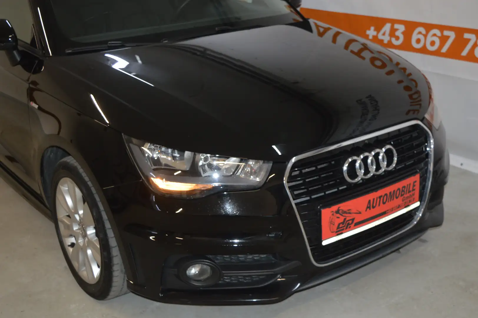 Audi A1 1,2 **S-Line**Pickerl 10/26**Serviceheft** Schwarz - 2