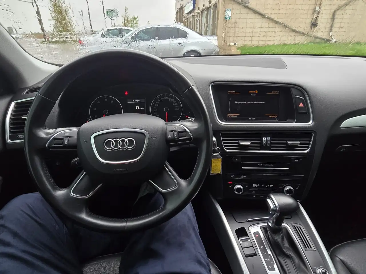 Audi Q5 снимка Audi Q5