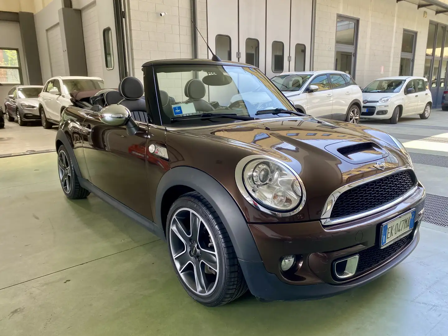 MINI Cooper S Cabrio 1.6 184cv FL Marrone - 1