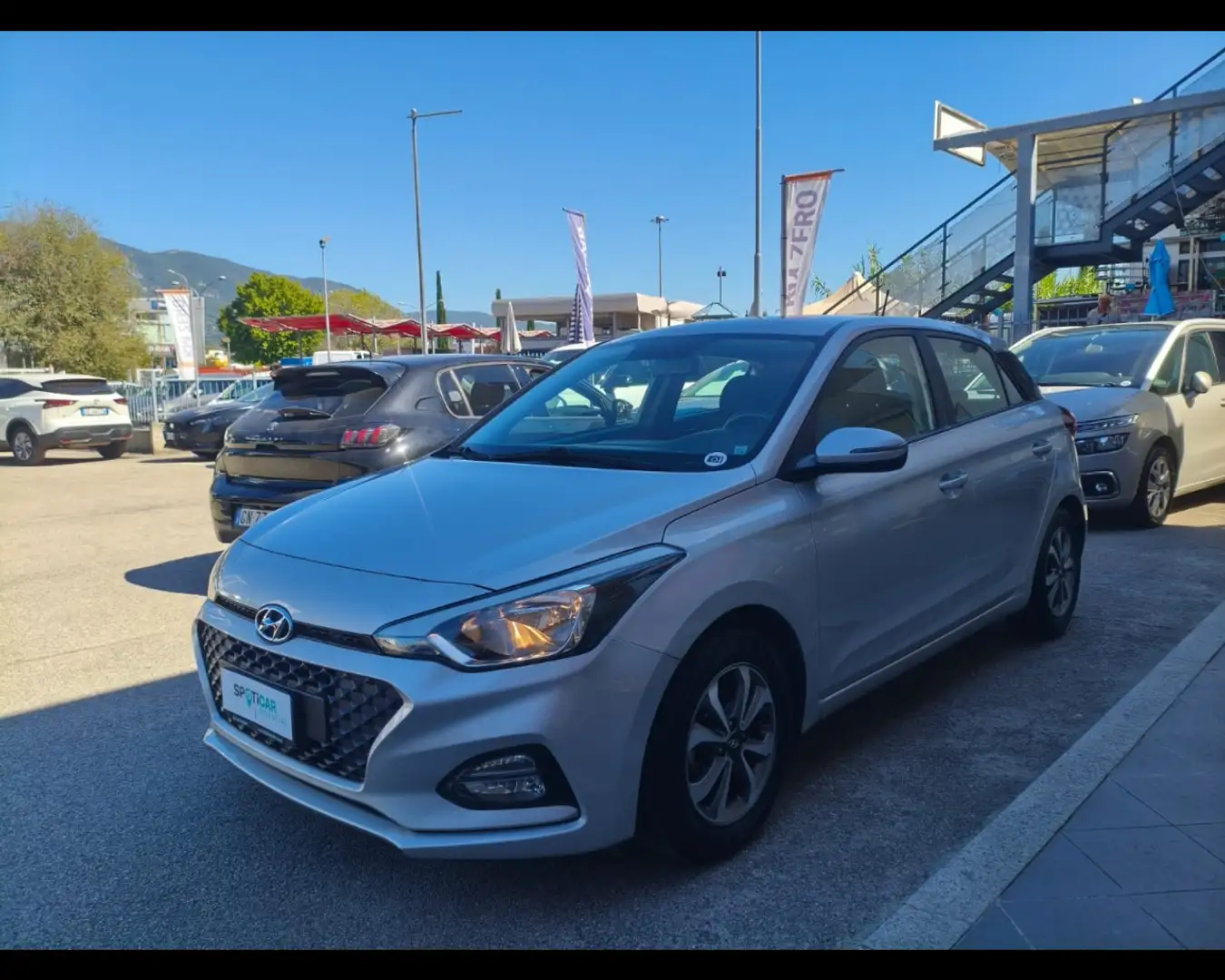 Hyundai i20 5 Porte 1.2 MPI econext Connectline Argento - 1