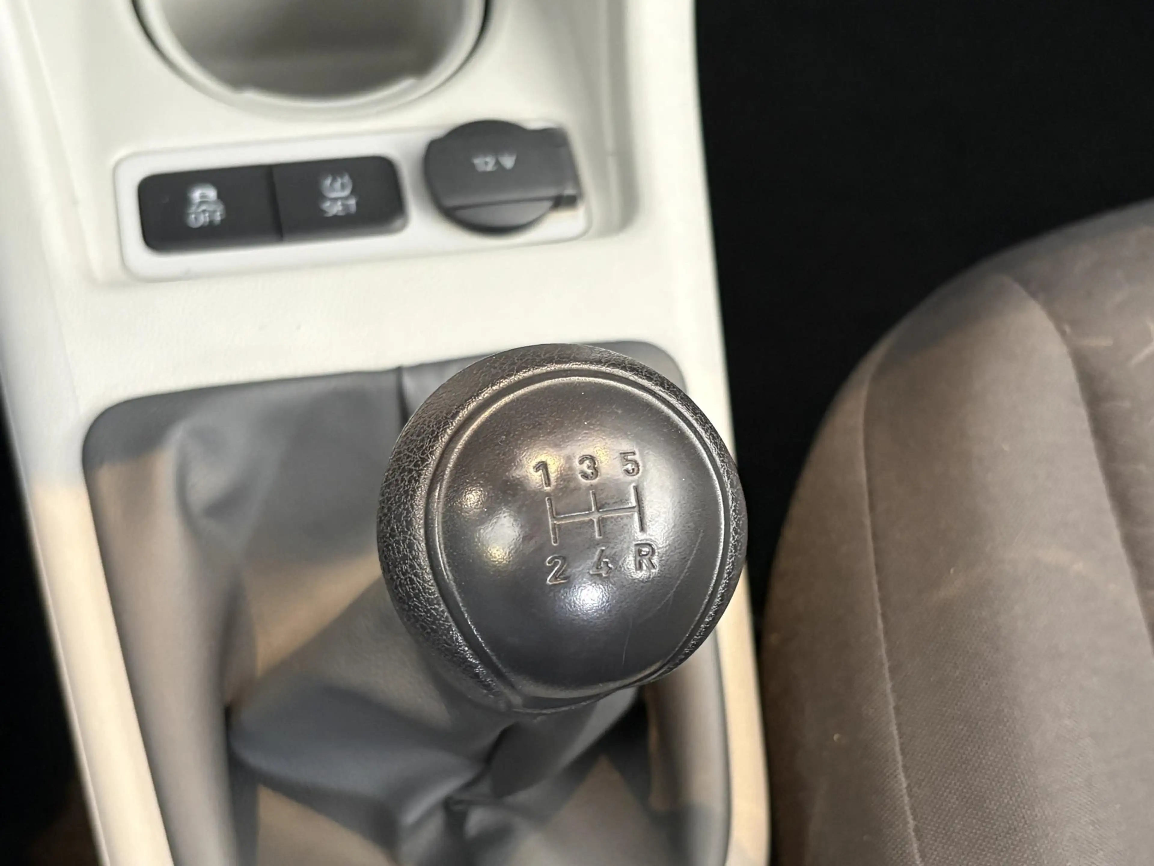 SEAT Mii 1.0 Style — photo 10