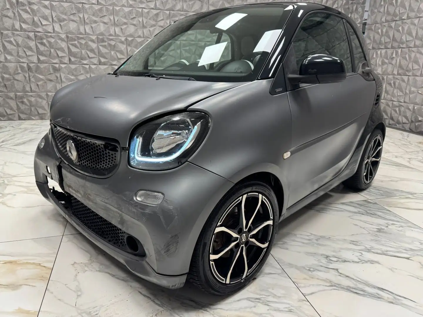smart forTwo fortwo coupe  52 kW / Panorama* - 1