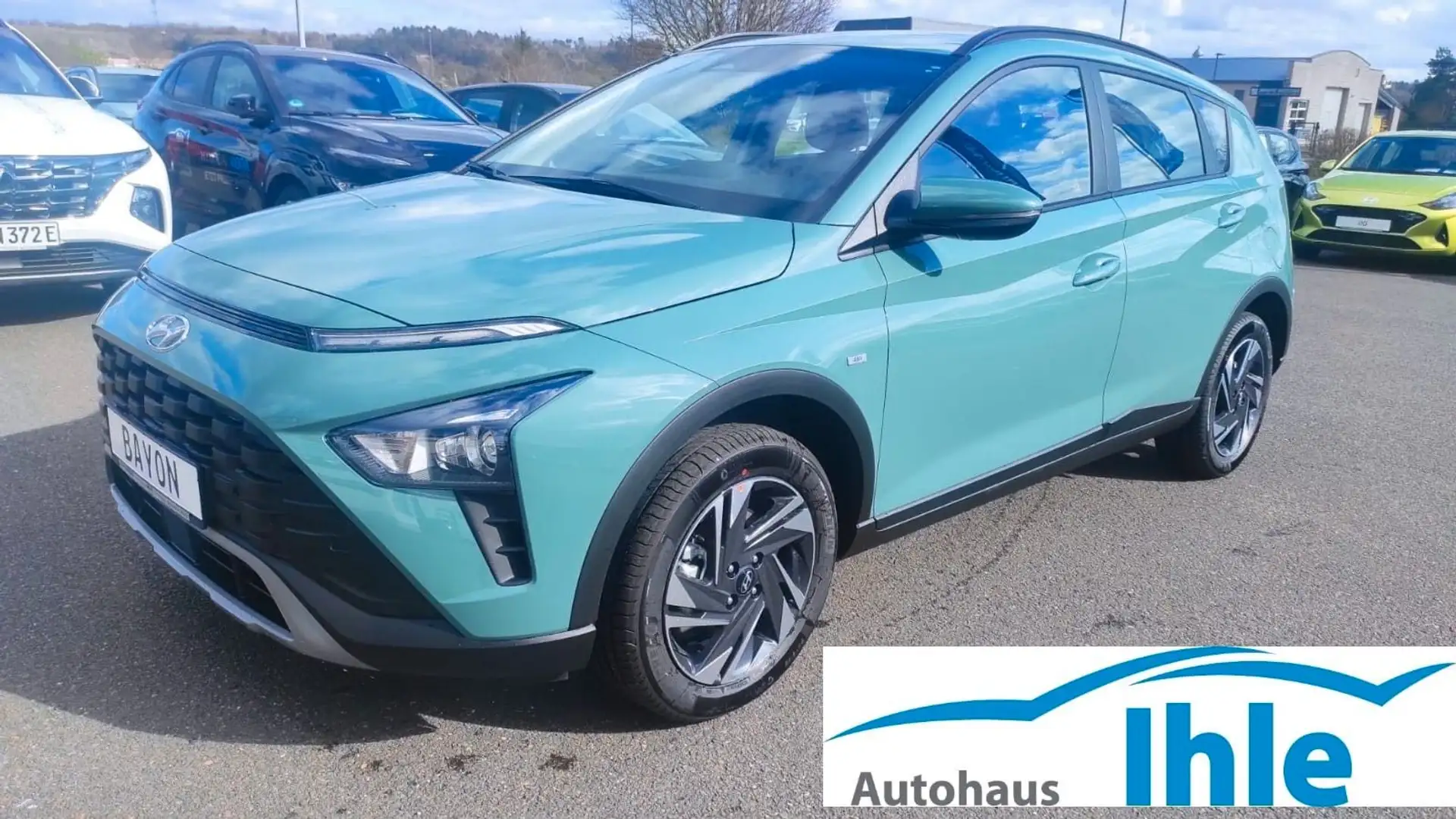 Hyundai BAYON Bayon 1.0 T-GDI 48V-Hybrid 74kW Trend Vert - 1